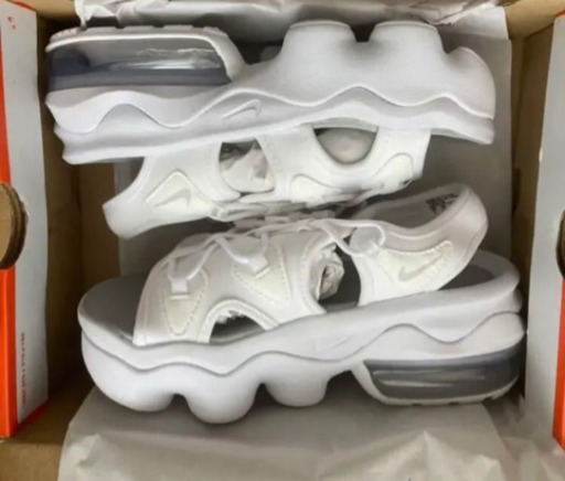 NIKE エアマックス　ココ
