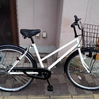26吋 シティーサイクル シングル/ホワイトｘブラック