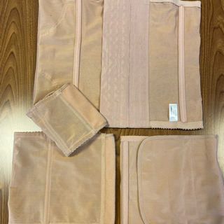 補正下着の画像