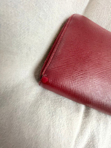 プラダ　正規品