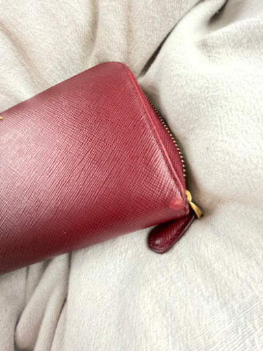 プラダ　正規品