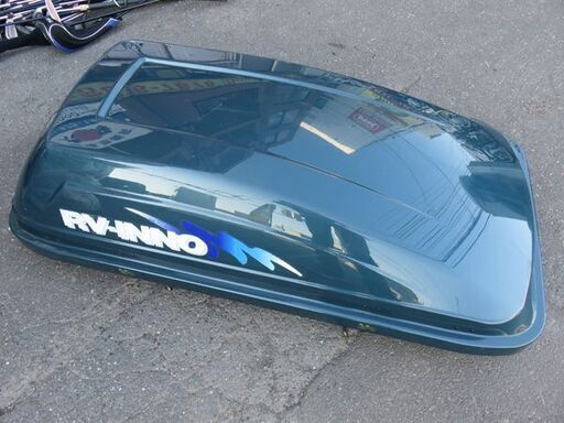 取引中　　　　　　　　　　　　　　　　　　　　　　【札幌市内配送可能】カーメイト 両開きルーフボックス RV-INNO BR-100 キャリアステー バーの3点セット 中古