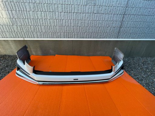 【お取引中】ヴォクシー　モデリスタ　フロントスポイラー