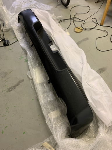 200系　ハイエース　リアバンパー