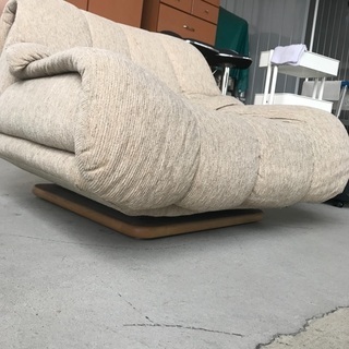 回転1人用ソファーの画像