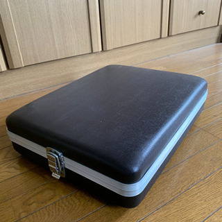 手付きスチールケースの画像