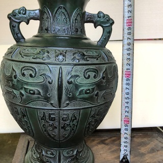 アジアンな花瓶の画像