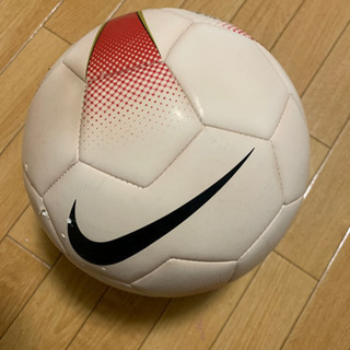 サッカーボール　NIKE 