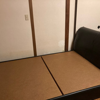 ダブルベッド（フレーム・マットレス・布団）の画像