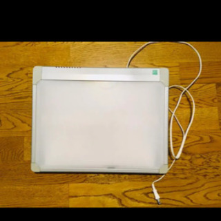 トレース台の画像