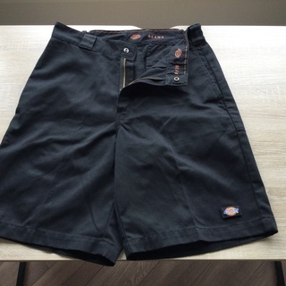 【未使用】BEAMS Dickies  黒ハーフパンツ　サイズM...