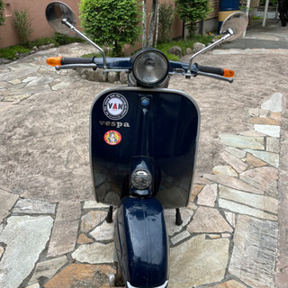 ベスパ100  ビンテージ　ピアジオ　イタリア