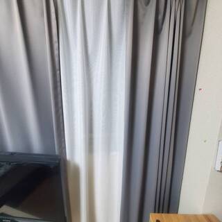 シックで高級感がある素敵なカーテン♪の画像