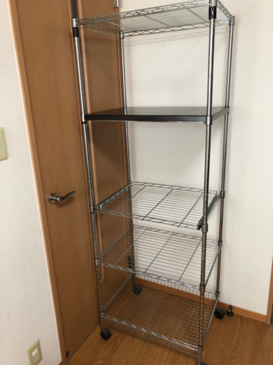 予定者あり。キャスター付き　レンジ台