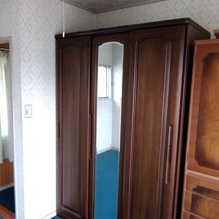 クロゼット収納家具です。