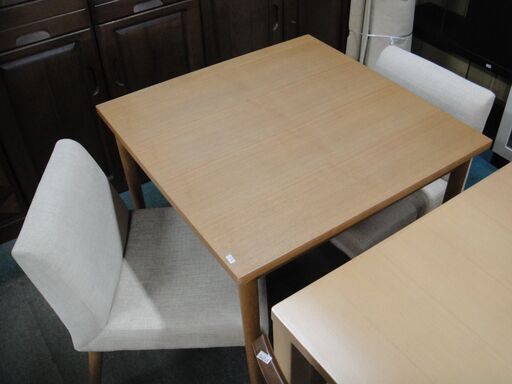 ★セール中につき表示価格より店頭にて大幅割引中！　2人掛けダイニングセット　食卓テーブル　布張りチェア　3点セット　食卓セット