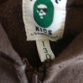 ベイシングエイプの子供用パーカーの画像