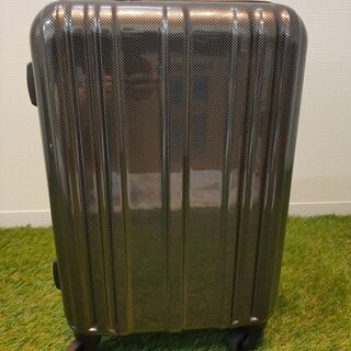 ■中古品　美品！鍵付き４輪キャリーケース◎