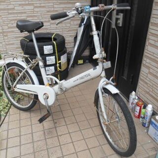 ミニサイクル折り畳み　白　20インチ