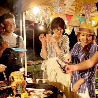 【夏休み短期もOK】オアシスパークBBQ CANVASの夜間スタッフの画像