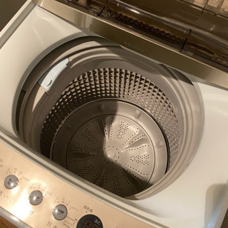 今年購入《美品》洗濯機　ハイアール 5.5kg シャンパンゴールドの画像
