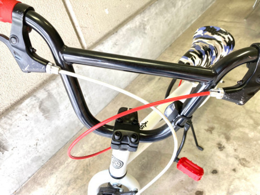 【期間限定値下げ中】美品　６歳から自転車ノーパンクタイヤ　FUN EASY KIDS BMX 
