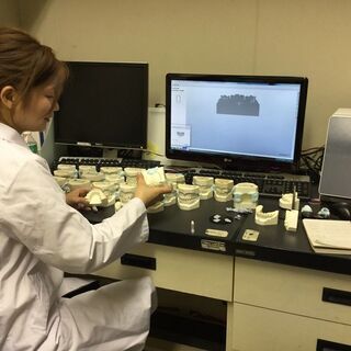 【急募】歯列模型の3Dスキャニングスタッフ in 東京 / 【Urgent Recruitment】3D Scanning Staff for Dental Models in Tokyoの画像