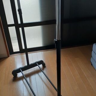 洗濯干し、洋服ラックの画像