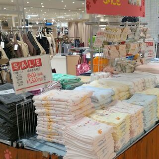 ［期間限定］タオル。レース・雑貨、接客、販売応援募集してます！の画像