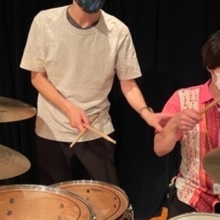 【叩きたい曲の譜面も作成します♪】現役ミュージシャンが指導！プライベートドラムレッスン　※ジモティー限定体験レッスン2,000円の画像