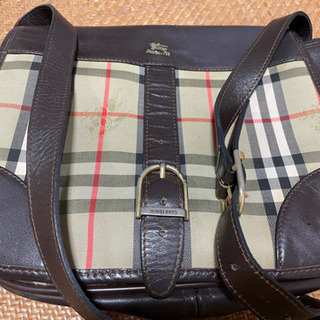 Burberryショルダーバック