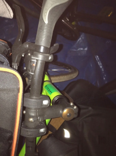 不具合の為、メッセージ見れず(T . T)終了します。ごめんなさい。再掲載　7段切り替えクロスバイク　美品