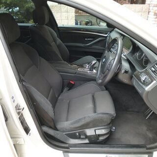 検査4年5月523iツーリング Mスポーツパッケージ 6気筒モデル/HDDナビ/idrive/地デジ/バックカメラ/デイライト/パドルシフト/点検記録簿/ETCの画像