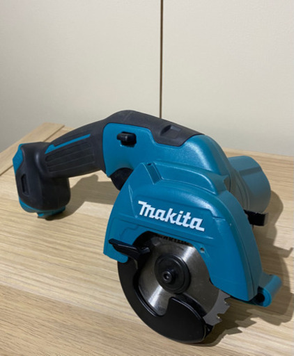 中古　マキタ　10.8V HS301D