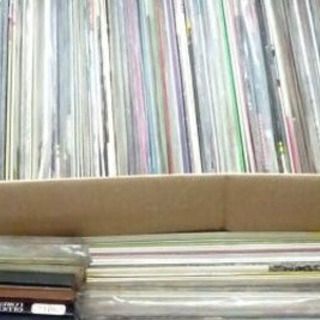 家に不要なレコードやCDがあれば引き取りさせて頂きます！！ - 岡山市