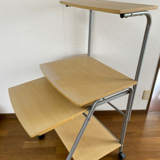 決まりました！　パソコン机　もらって下さいの画像