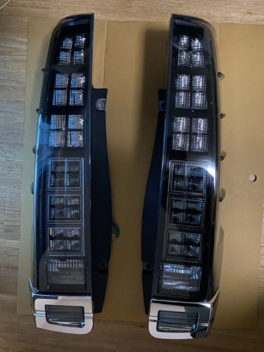 ヴォクシー　前期テールランプ　おまけ付き