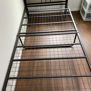 組み立て式シングルベッドの画像