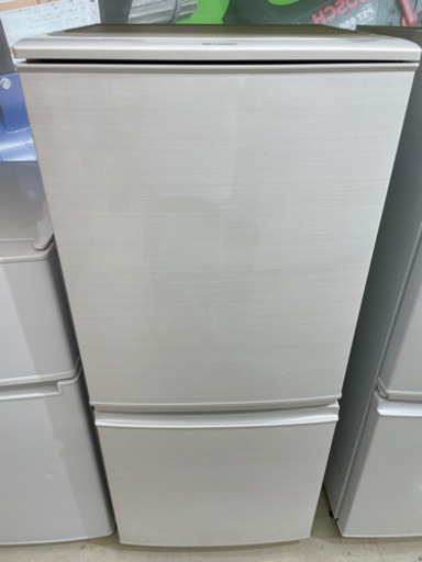 GM574【クリーニング済】SHARP 2017年製 137L ホワイト　SJ-D14C-W　当社配達：6か月保証　お持ち帰り：1週間保証　リサイクルショップ　ケイラック朝霞田島店　ケイラック　埼玉県　朝霞市　田島　和光市　志木市　新座市　富士見市　ふじみ野市　三芳町　戸田市　蕨市　さいたま市(岩槻以外)　川越市　所沢市　上尾市　東京都　板橋区　練馬区　清瀬市