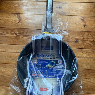 ベルフィーナライトプレミアム20㎝フライパンガス火専用