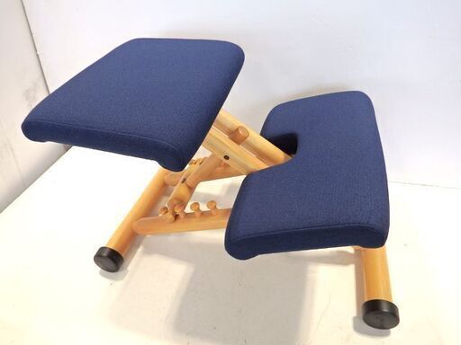 新札幌発　STOKKE 　バランスチェア　幅53㎝×奥行41㎝×高さ41-63cm