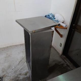【取引完了】厨房用作業台の画像