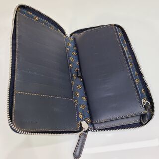 【愛品館市原店】BURBERRY 長財布 ラウンドジップペビジネス ロングウォレット 本革【愛市IAG】 の画像