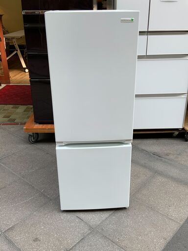 中古品 ヤマダ電機 ノンフロン冷凍冷蔵庫 2019年製 YRZ-F15E1