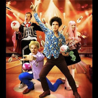 ボウリング🎳一緒にしませんか〜✨