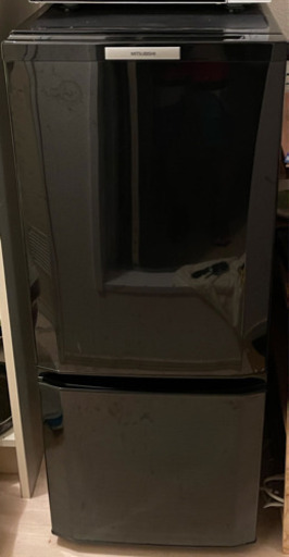 家電一式譲ります◇冷蔵庫◇三菱 黒 140L◇MRP-15W