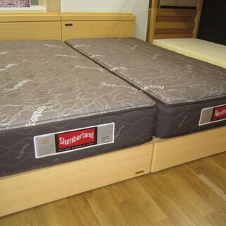 R053 高級FRANCEBED＆Slumberland マットレス シングルベッド2台 セットキングサイズ、幅194cm