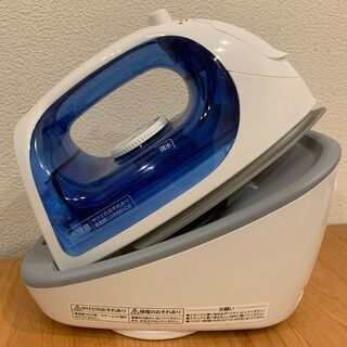 【引取りに来られる方限定】日立アイロン　VEGEEの画像