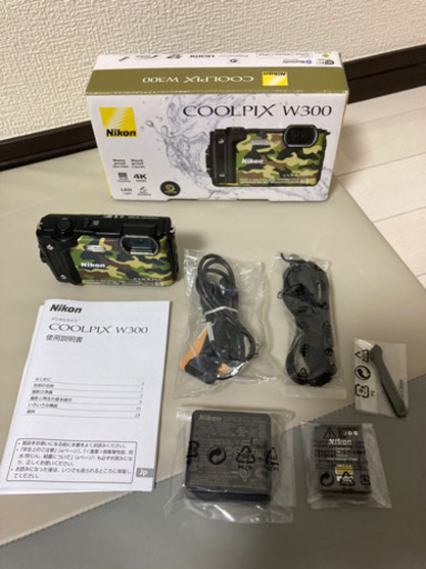 ニコン　Nikon COOLPIX W300 迷彩　カモフラ　防水デジカメ　動画