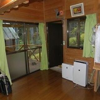 ログハウス風秩父売り別荘,山小屋暮らし,秩父売り土地,売別荘地 − 埼玉県